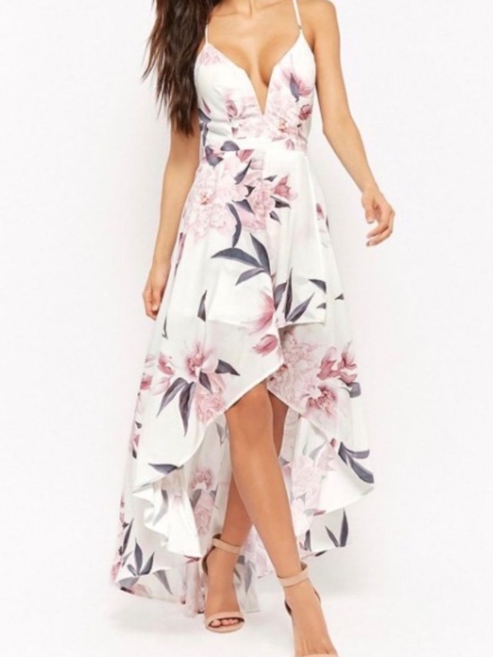 Chelsea Dresses & Skirts - ✨Chelsea Floral High Low Dress from Honey’s - size S